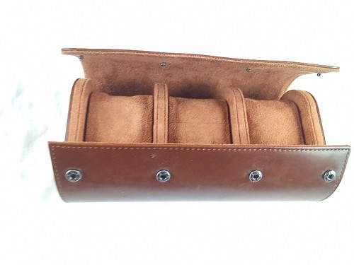 Slot watch roll travel - 3,
